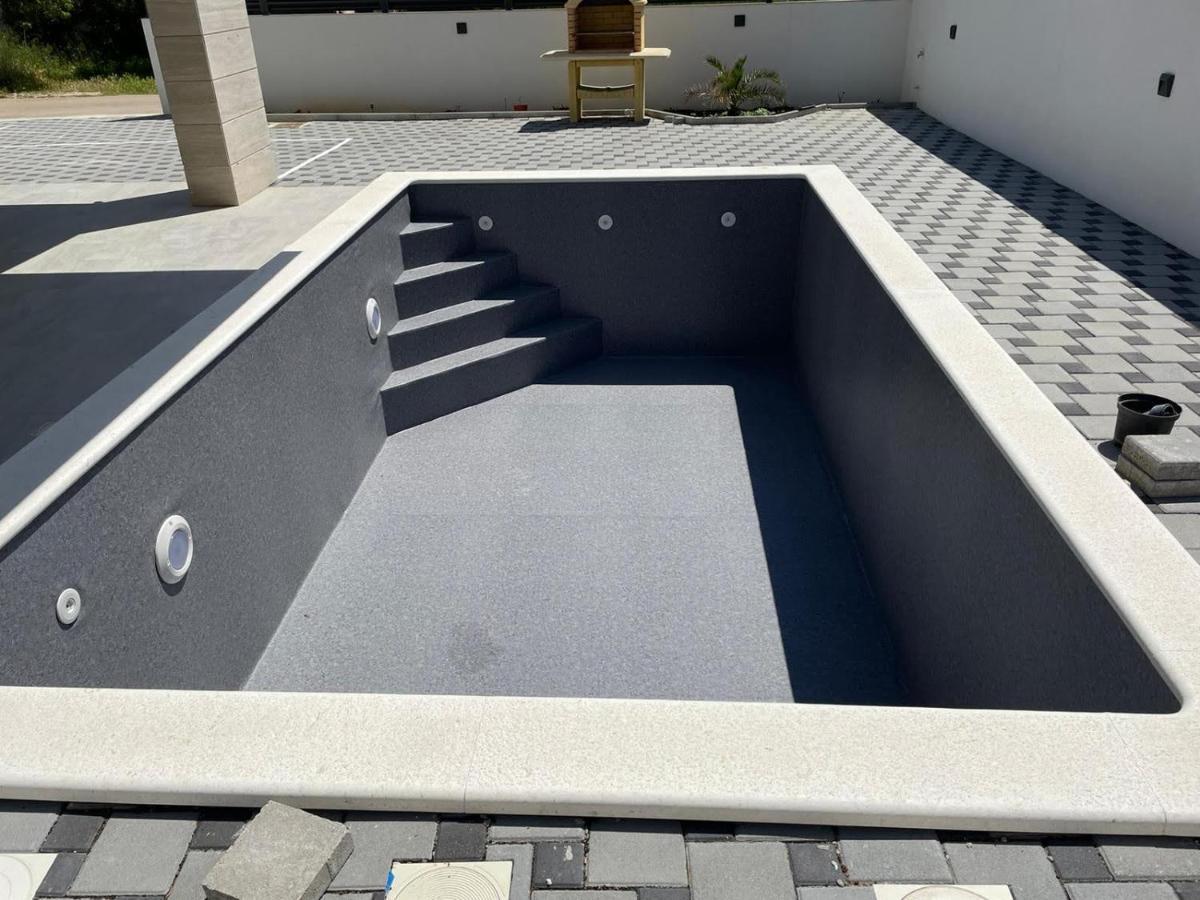 Vila Slavica Vir Exterior photo